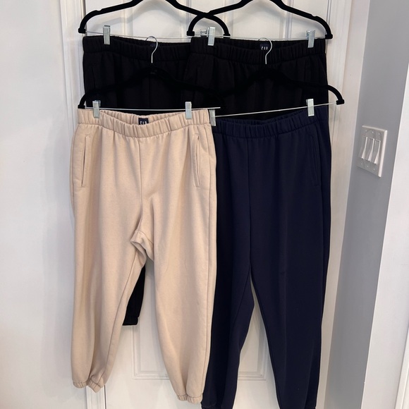Gap Sweatpant Joggers - Lot of 2, Size Large - Picture 2 of 9